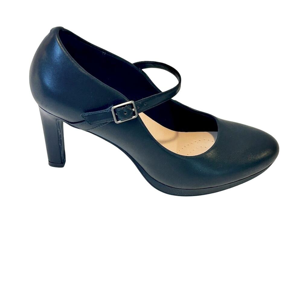 Clarks Mary Jane Black Leather High Heels Women 9.5 NWOB Coquette Preppy - Picture 3 of 5